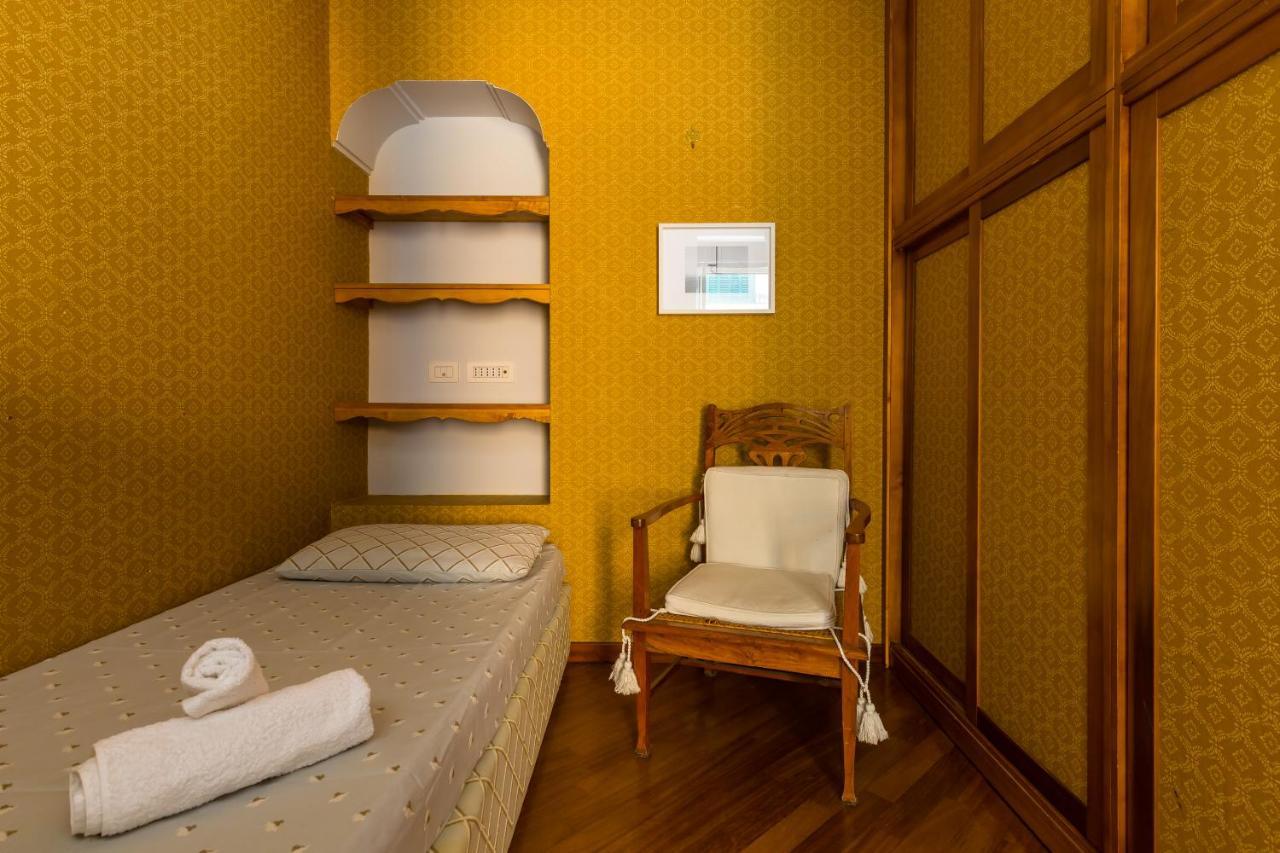 Loft Monte Di Dio Apartment Napoli Bagian luar foto