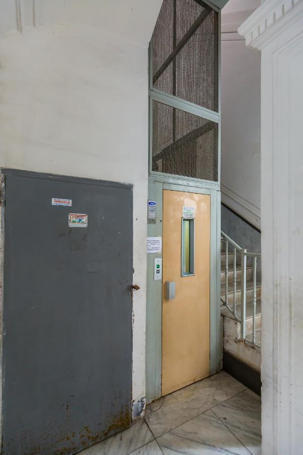 Loft Monte Di Dio Apartment Napoli Bagian luar foto